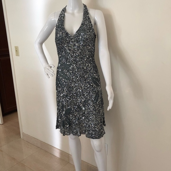 Party dress size small beautiful - Picture 3 of 7